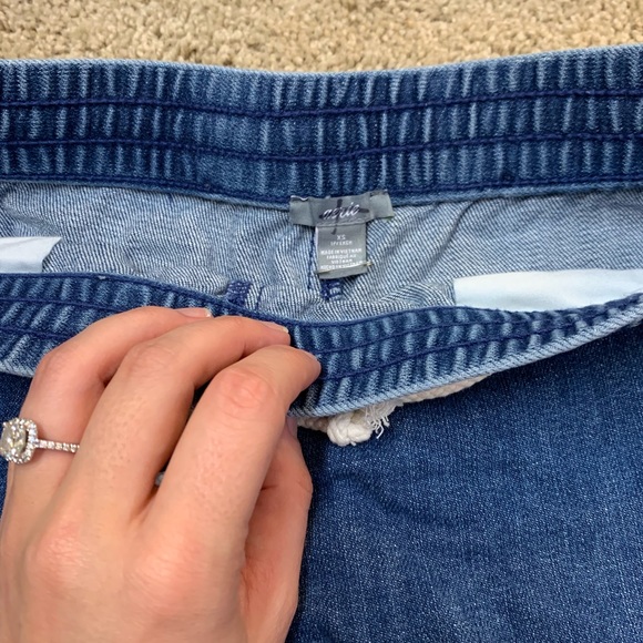 Aerie Chambray Drawstring Shorts - Picture 4 of 4